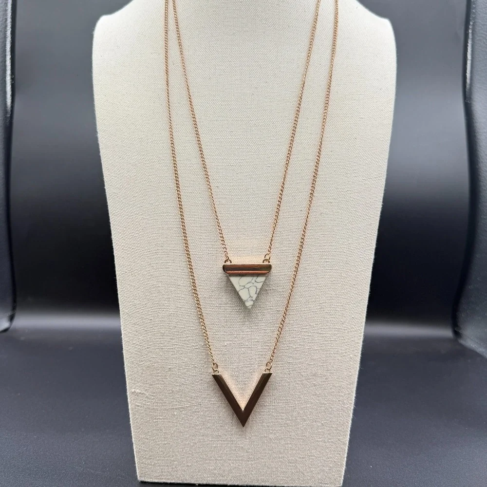 Rose Gold Tone Layered Necklace White Stone Triangle V Pendant Boho Statement